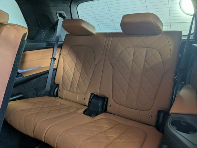 new 2026 BMW X7 car, priced at $96,080