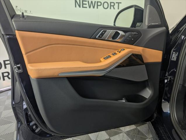 new 2026 BMW X7 car, priced at $96,080