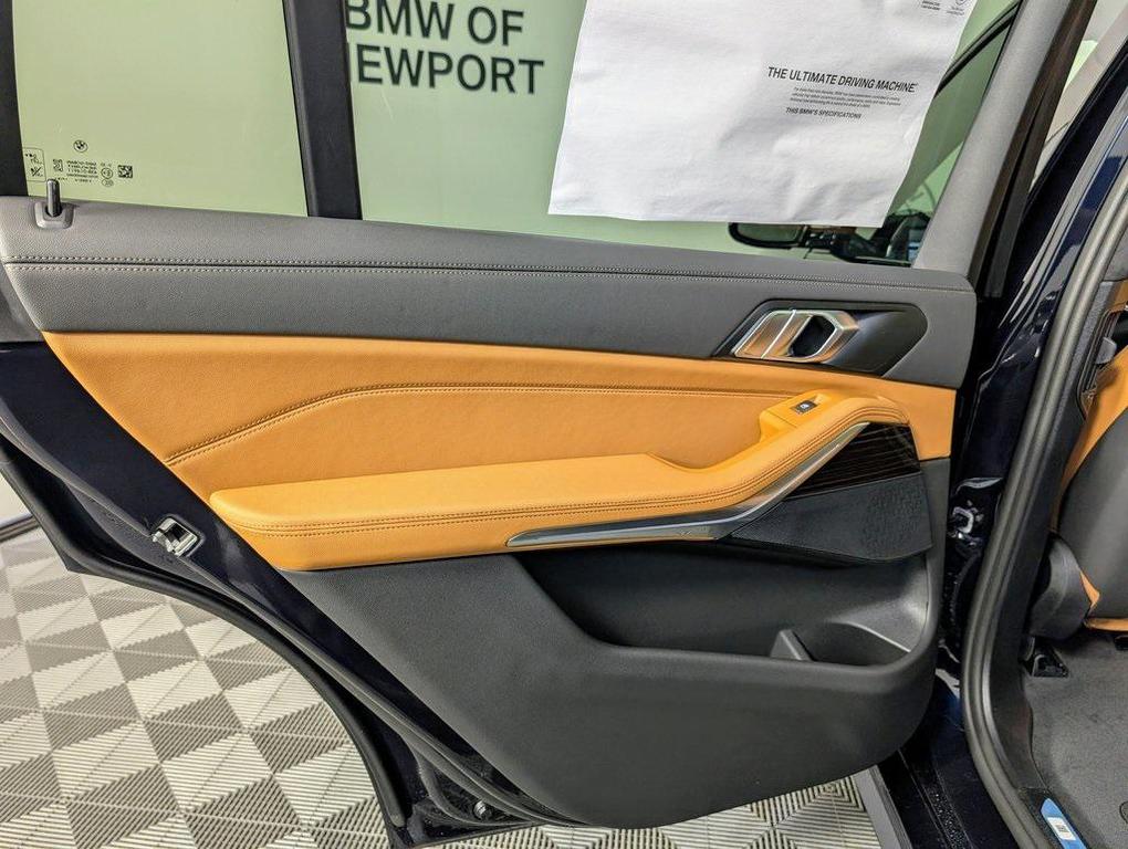 new 2026 BMW X7 car, priced at $93,880