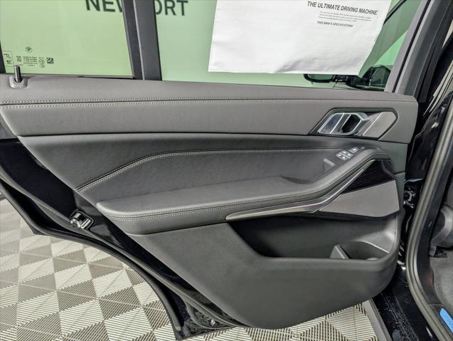 new 2026 BMW X7 car, priced at $98,180
