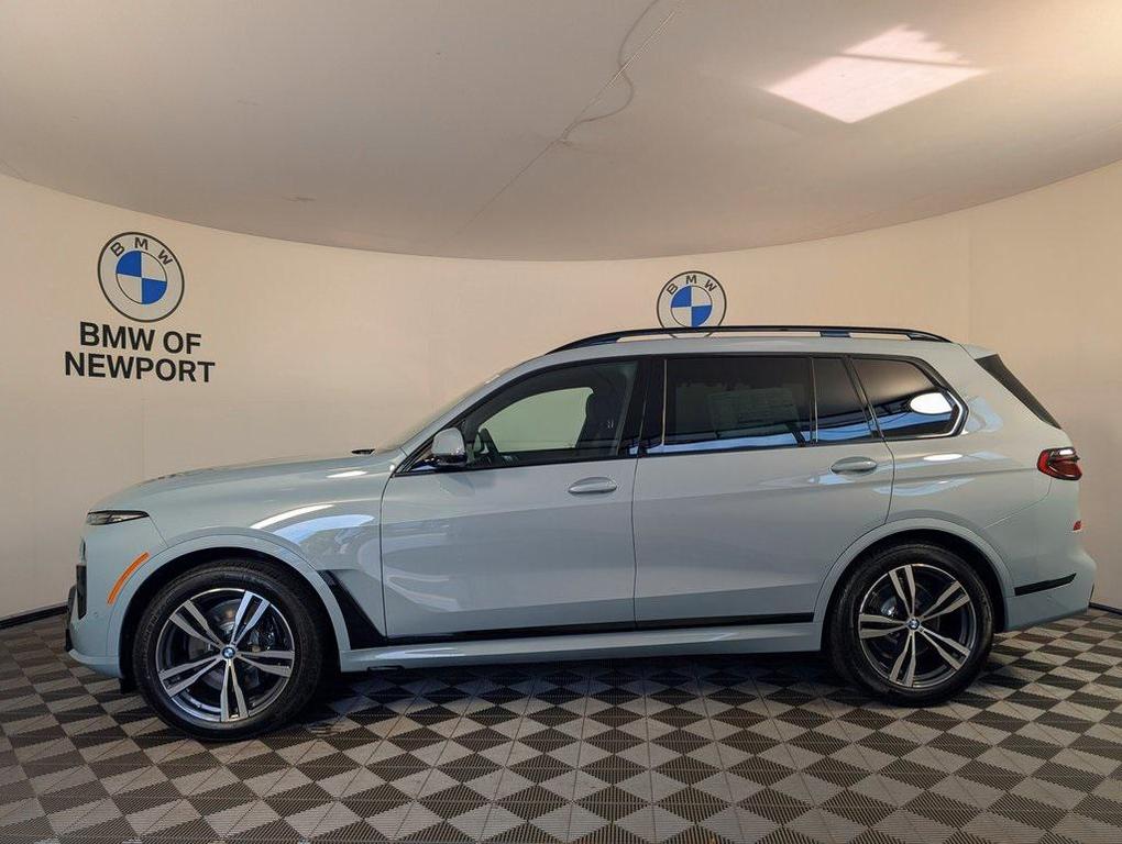 new 2026 BMW X7 car, priced at $95,375