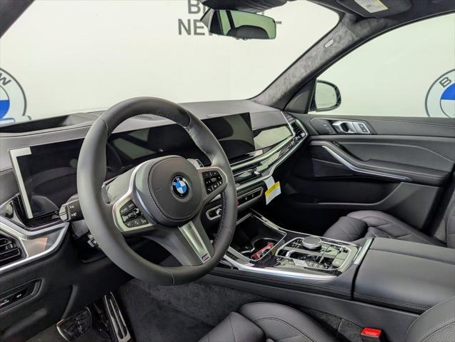 new 2026 BMW X7 car, priced at $92,025