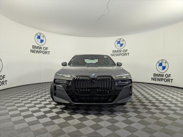 new 2025 BMW 760 car, priced at $140,155