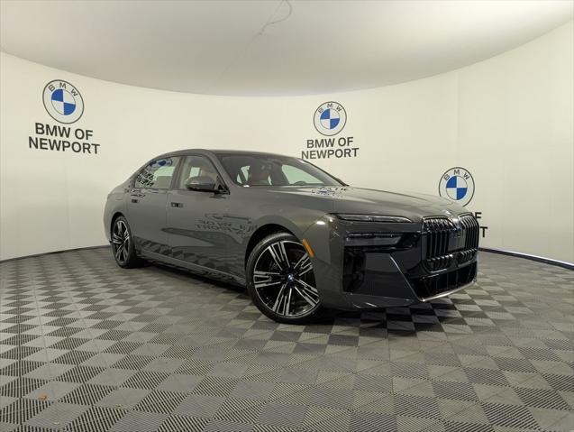 new 2025 BMW 760 car, priced at $140,155