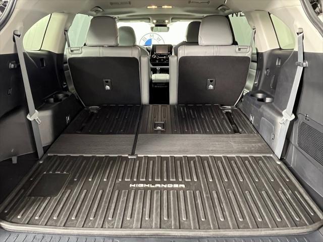 used 2022 Toyota Highlander car, priced at $41,195