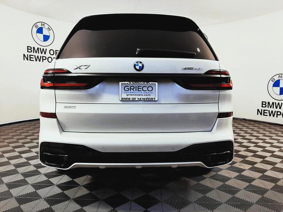 new 2025 BMW X7 car, priced at $94,900