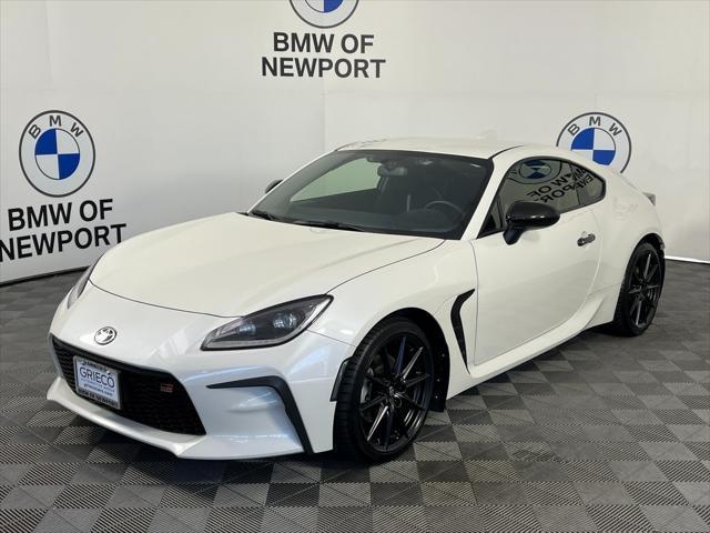 used 2024 Toyota GR86 car, priced at $33,395