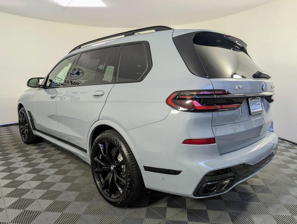 new 2026 BMW X7 car, priced at $122,830