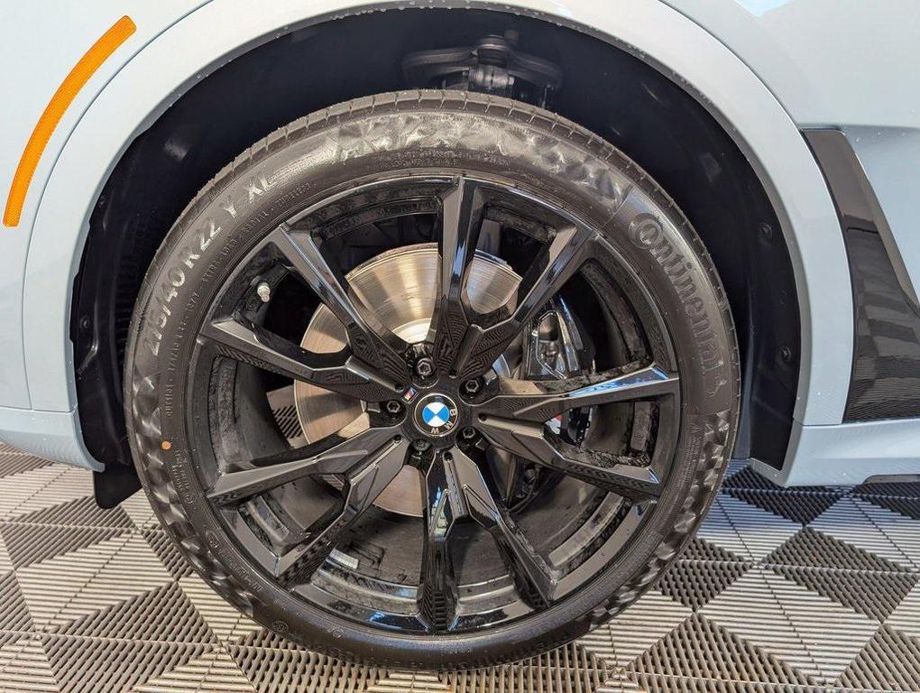 new 2026 BMW X7 car, priced at $122,830