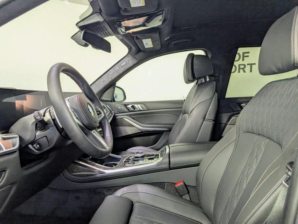 new 2026 BMW X7 car, priced at $122,830