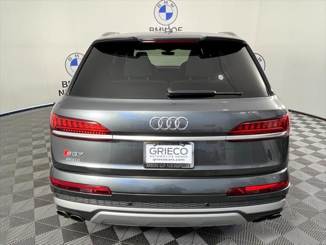 used 2022 Audi SQ7 car, priced at $61,128