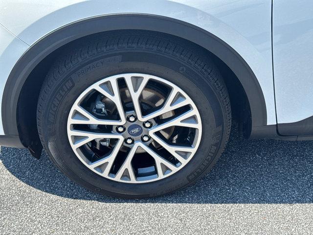 used 2021 Ford Escape car, priced at $18,990