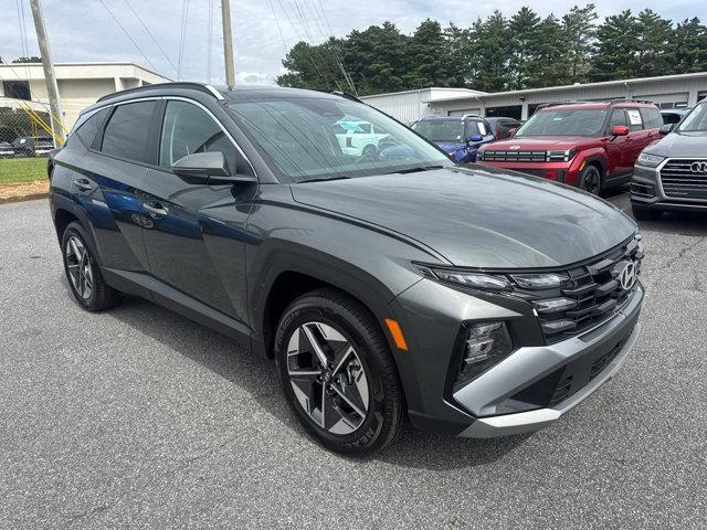 new 2025 Hyundai TUCSON Hybrid car, priced at $35,515