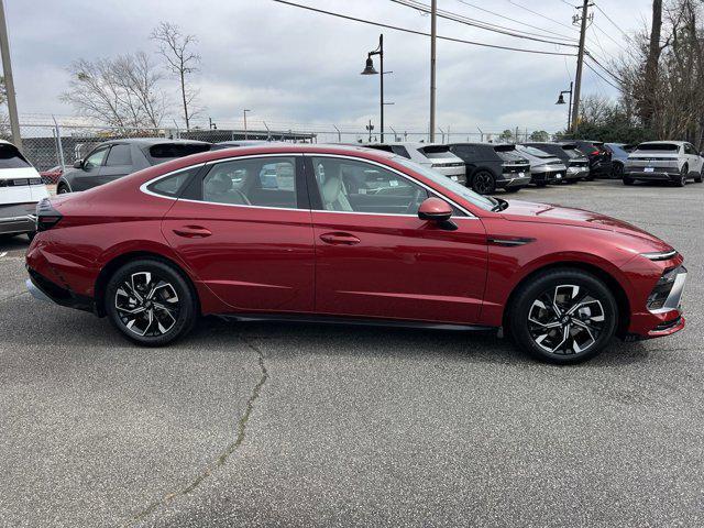 new 2024 Hyundai Sonata car, priced at $26,161