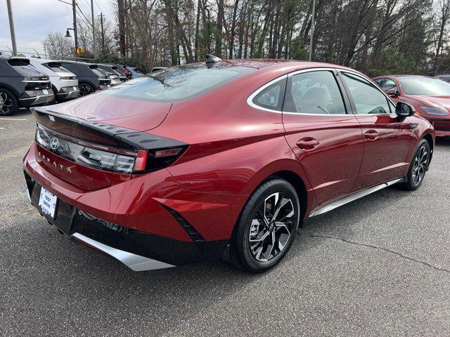 new 2024 Hyundai Sonata car, priced at $26,161