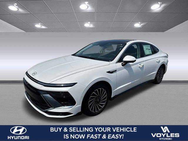 new 2025 Hyundai Sonata Hybrid car, priced at $36,480