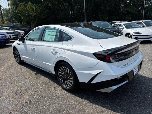 new 2025 Hyundai Sonata Hybrid car, priced at $36,480