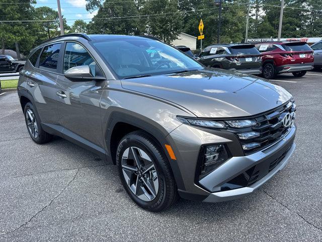 new 2025 Hyundai TUCSON Hybrid car, priced at $35,600