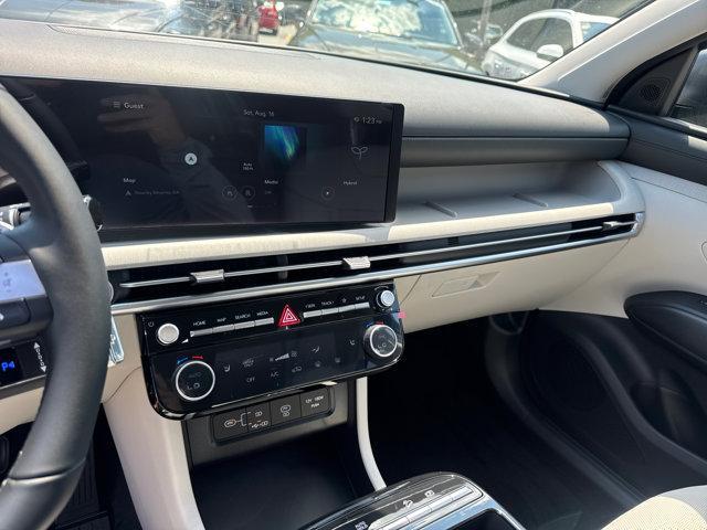 new 2025 Hyundai TUCSON Hybrid car, priced at $35,600