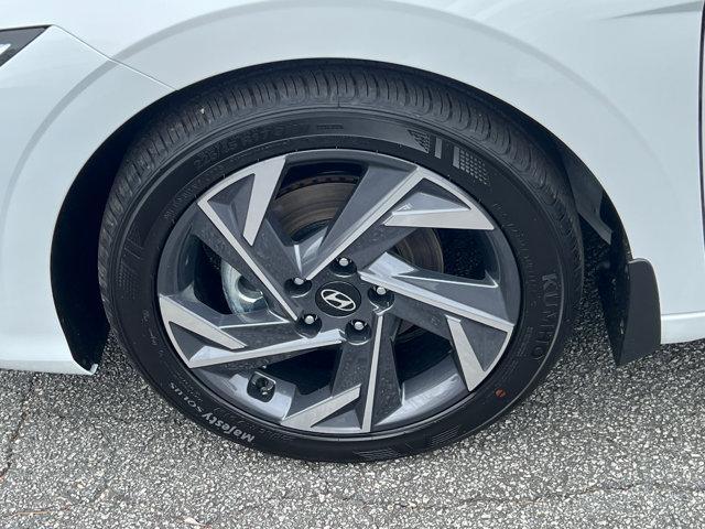 new 2025 Hyundai Elantra car, priced at $22,065