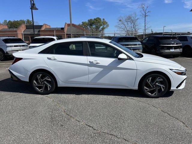 new 2024 Hyundai Elantra car, priced at $22,990