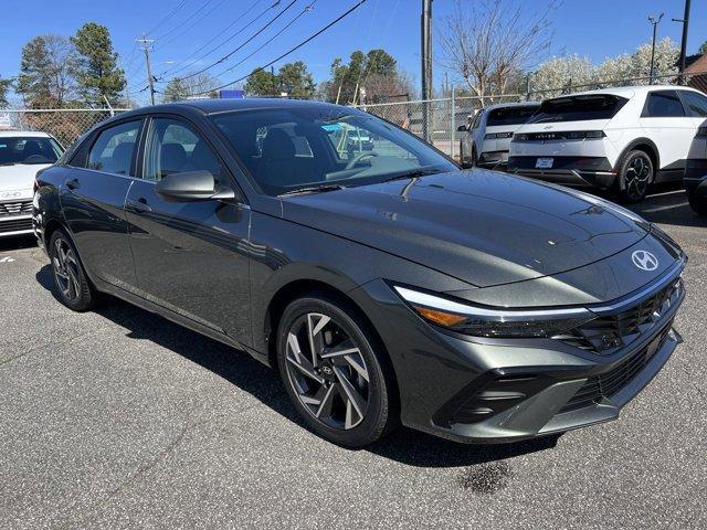 new 2024 Hyundai Elantra car, priced at $22,515