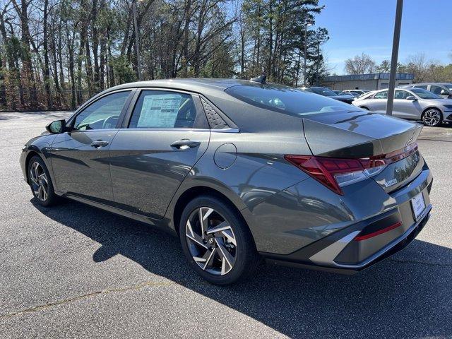 new 2024 Hyundai Elantra car, priced at $22,515