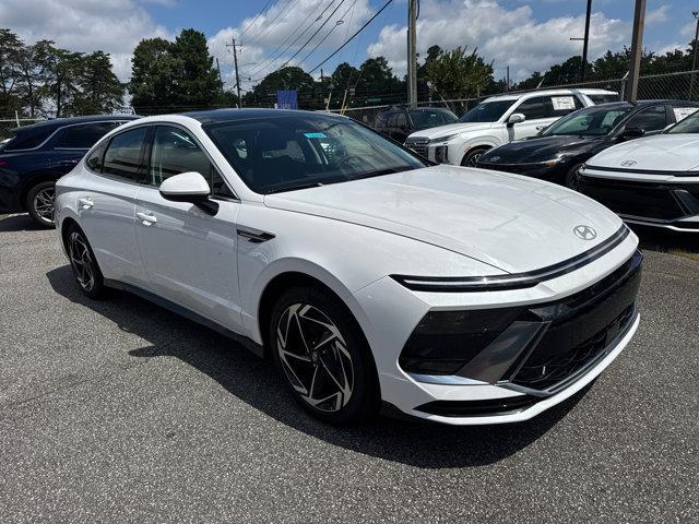 new 2025 Hyundai Sonata car, priced at $30,185
