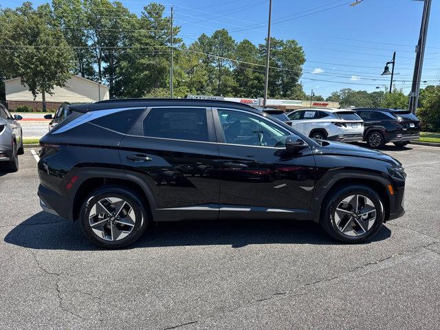 new 2025 Hyundai TUCSON Hybrid car, priced at $35,560