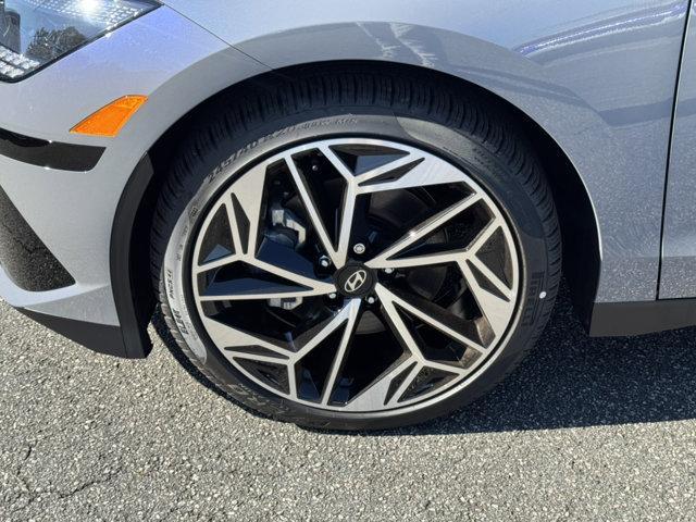 new 2025 Hyundai IONIQ 6 car, priced at $39,207