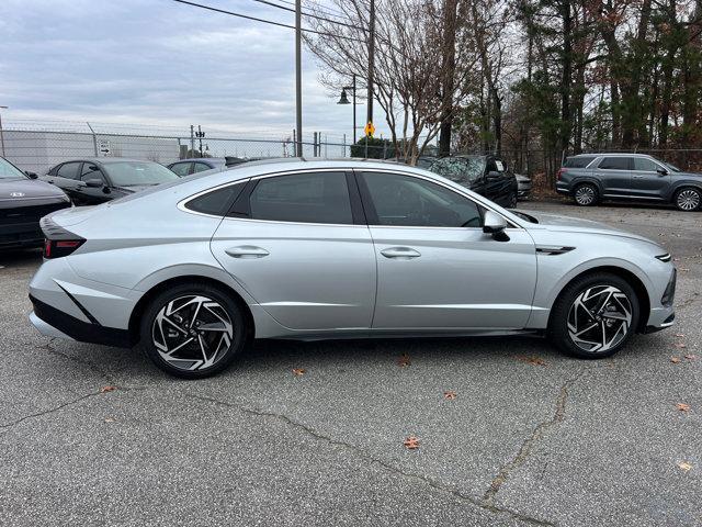 new 2024 Hyundai Sonata car, priced at $29,983