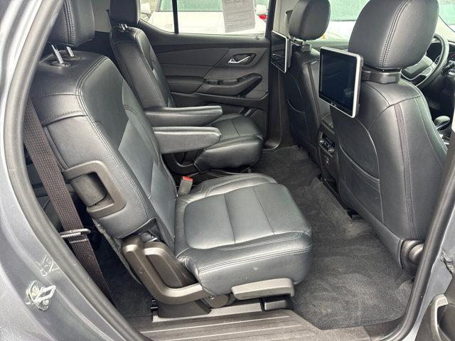 used 2021 Chevrolet Traverse car, priced at $21,388