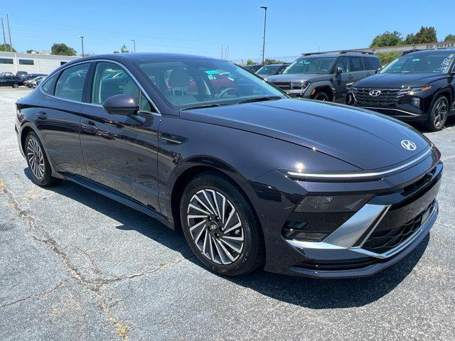 new 2024 Hyundai Sonata Hybrid car, priced at $34,410