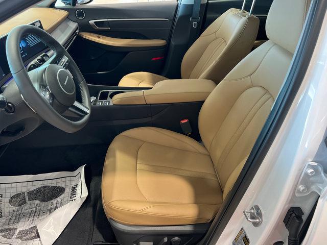 new 2025 Hyundai Sonata Hybrid car, priced at $36,490