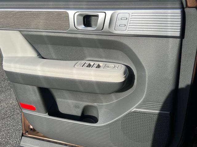 new 2025 Hyundai Santa Fe car, priced at $46,215