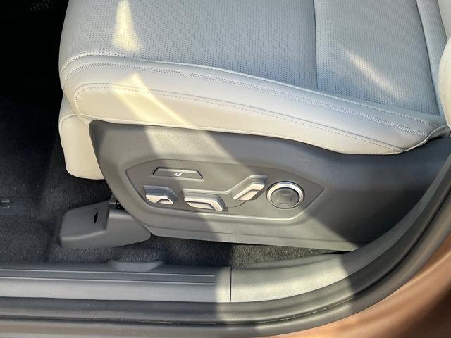 new 2025 Hyundai Santa Fe car, priced at $46,215