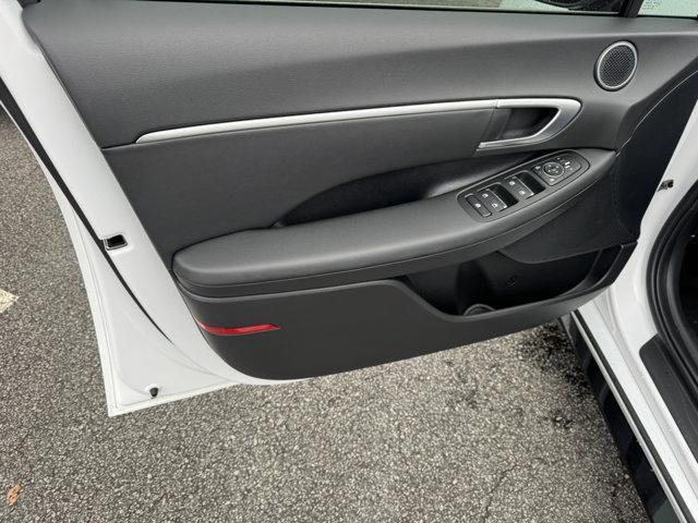new 2025 Hyundai Sonata car, priced at $26,865