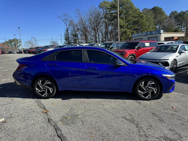 new 2025 Hyundai Elantra car, priced at $22,706