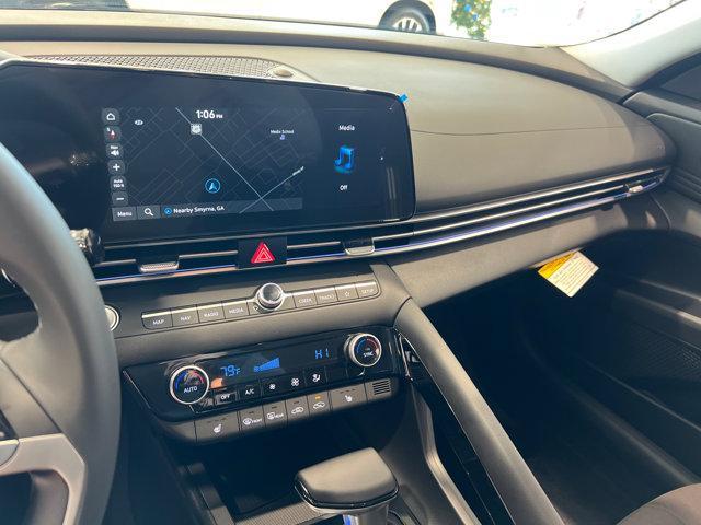 new 2025 Hyundai Elantra car, priced at $26,543