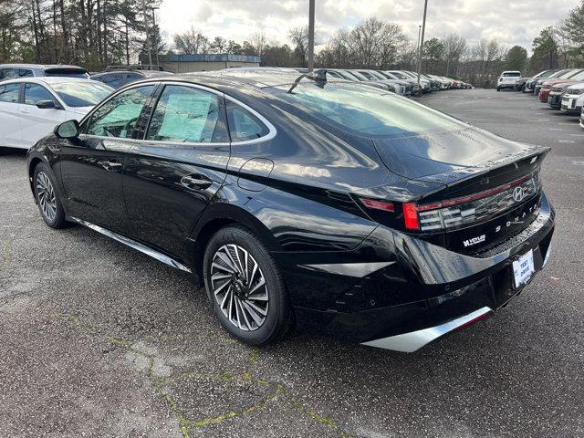 new 2025 Hyundai Sonata Hybrid car, priced at $37,333