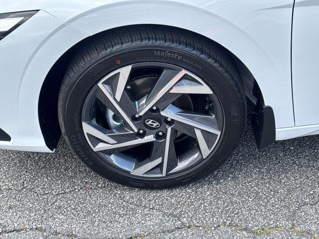 new 2025 Hyundai Elantra car, priced at $22,045