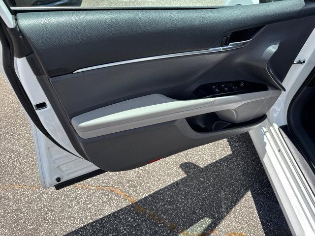 used 2020 Toyota Camry Hybrid car, priced at $20,571
