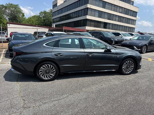new 2025 Hyundai Sonata Hybrid car, priced at $35,980