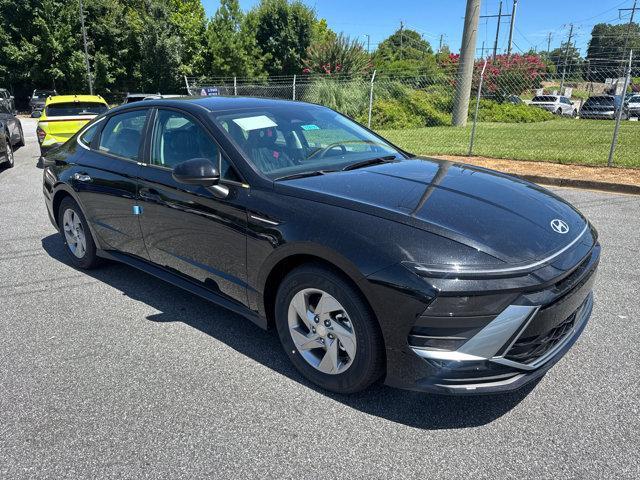 new 2025 Hyundai Sonata car, priced at $25,285