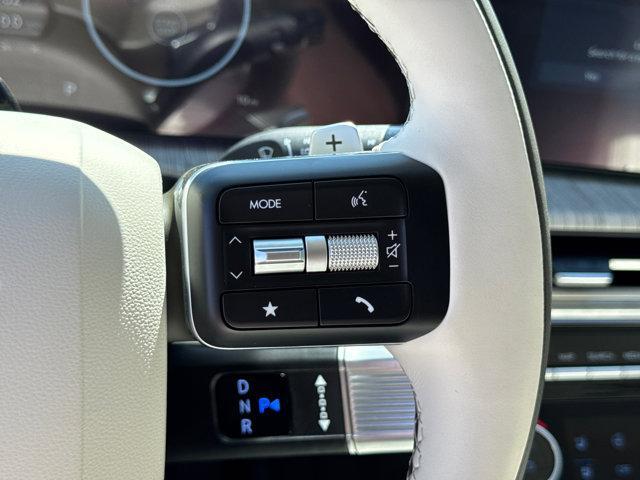 new 2025 Hyundai Santa Fe car, priced at $45,130