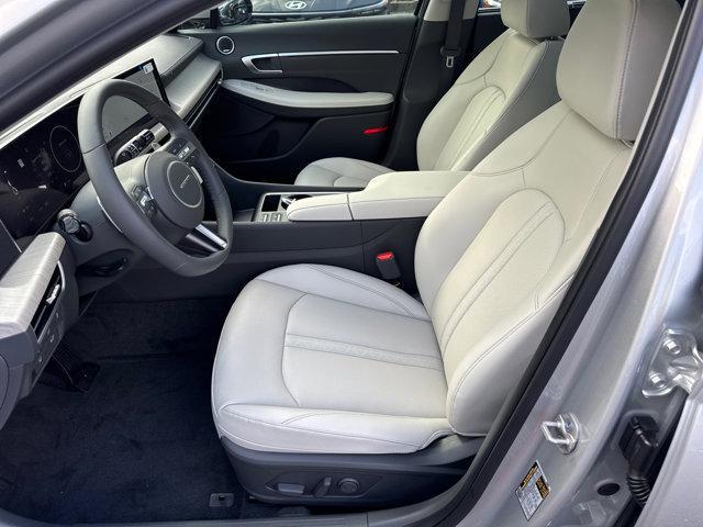 new 2025 Hyundai Sonata Hybrid car, priced at $35,950