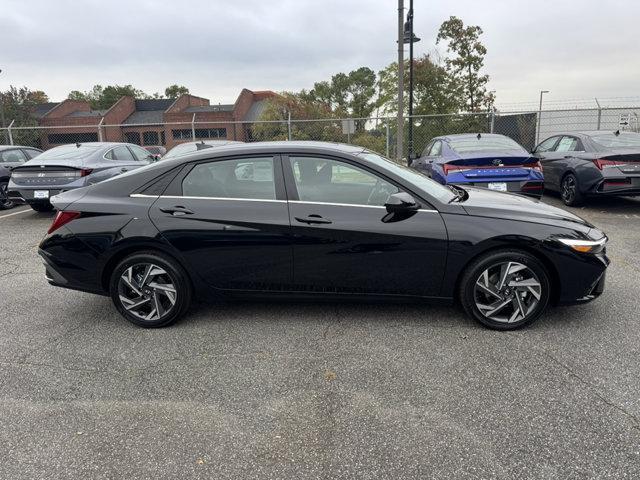 new 2025 Hyundai Elantra car, priced at $27,020