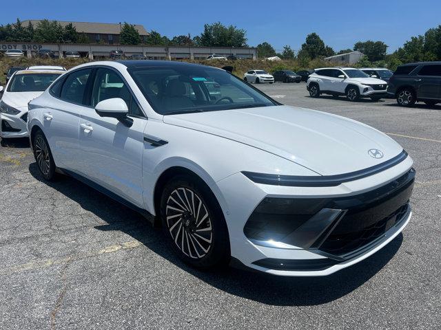 new 2024 Hyundai Sonata Hybrid car, priced at $34,860