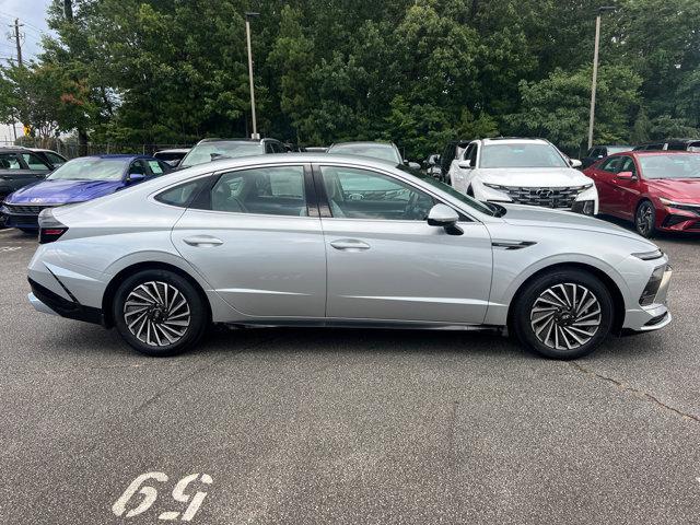 new 2024 Hyundai Sonata Hybrid car, priced at $28,020