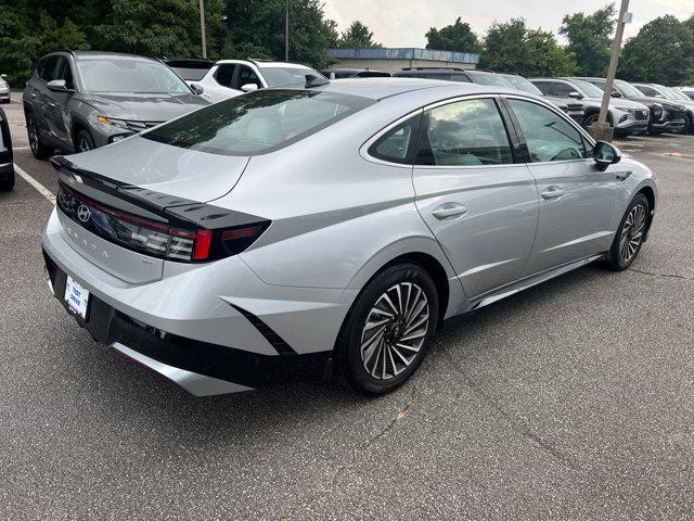 new 2024 Hyundai Sonata Hybrid car, priced at $28,020